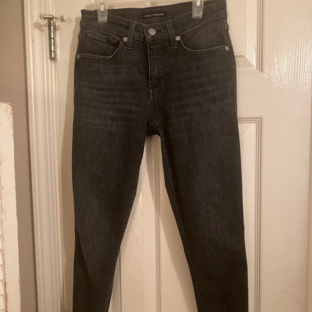 Lucky brand mid rise skinny ava jeans size 2/26A